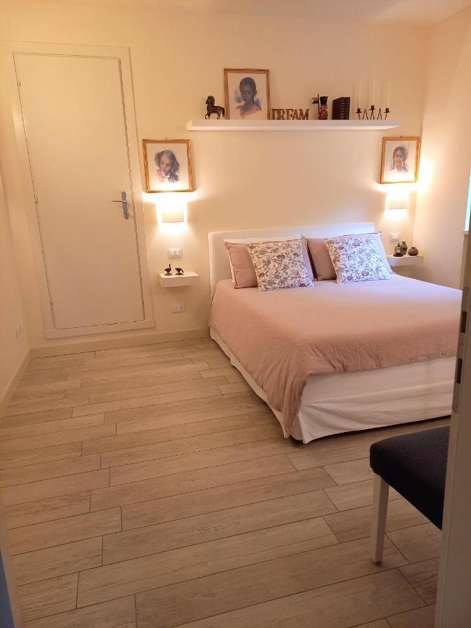 Emerilla Home Bedizzole Buitenkant foto